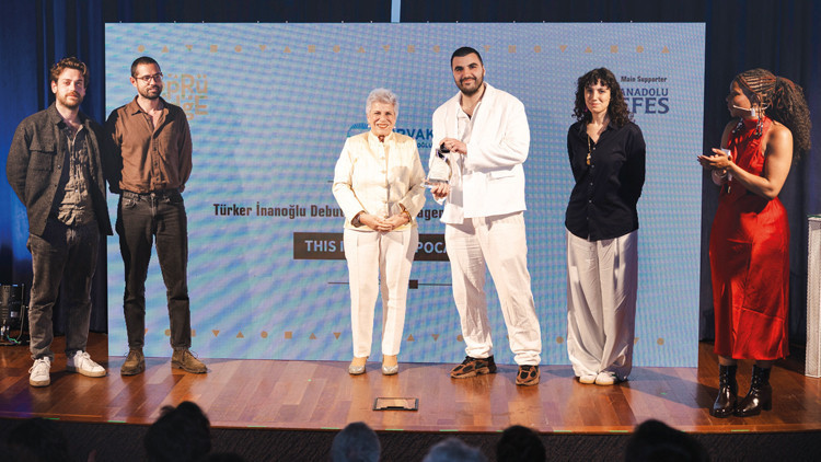 Sinemacılar ödüllendi