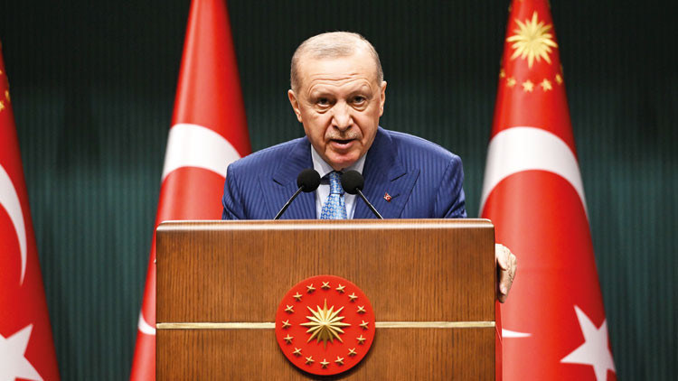 Erdoğan: Okullarımızın güvenliği önceliğimiz