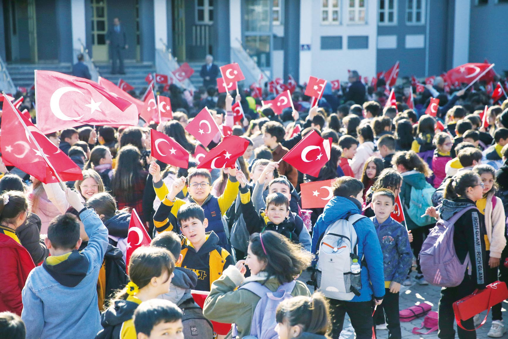 Sınıflar yeniden doldu