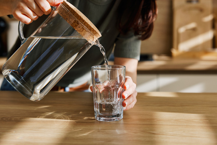 17 YAŞINDAKİ ALGIYA DÖNME VE DEPRESİF RUH HALİNDEN ÇIKMA GİBİ İDDİALAR NASIL AÇIKLANIR