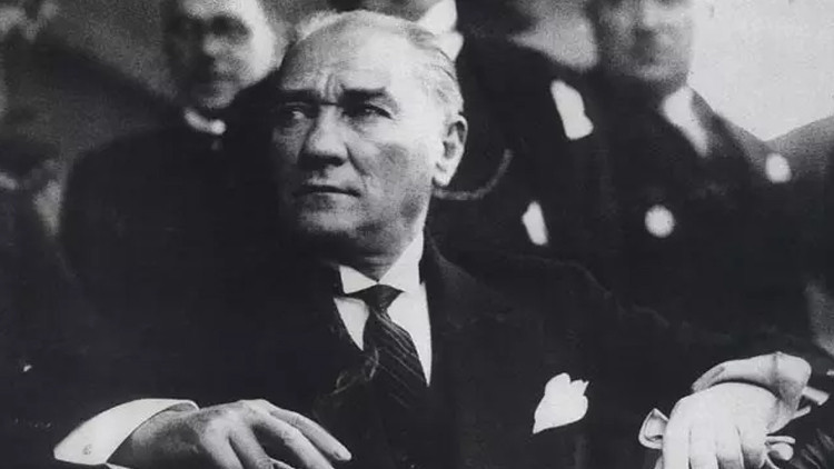 23 NİSAN KUTLAMA MESAJLARI - EN GÜZEL ATATÜRK RESİMLİ VE 23 NİSAN SÖZLERİ 2026 || En güzel, farklı 23 Nisan mesajı ile Atatürk sözleri Kurumsal, uzun, kısa, anlamlı 23 Nisan sözleri 2026