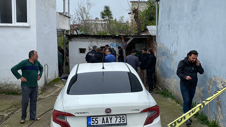 Evlat dehşeti: Annesini öldürdükten sonra kendi hayatına son verdi