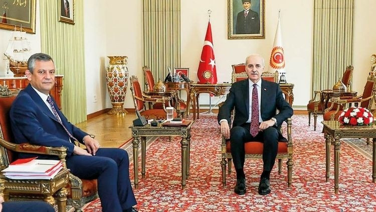 Özel’den Kurtulmuş’a dosyalı araseçim ziyareti