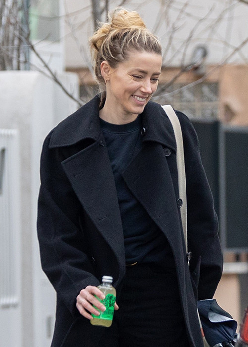 Eskiden çok ünlüydü... O artık 40 yaşında sıradan bir anne