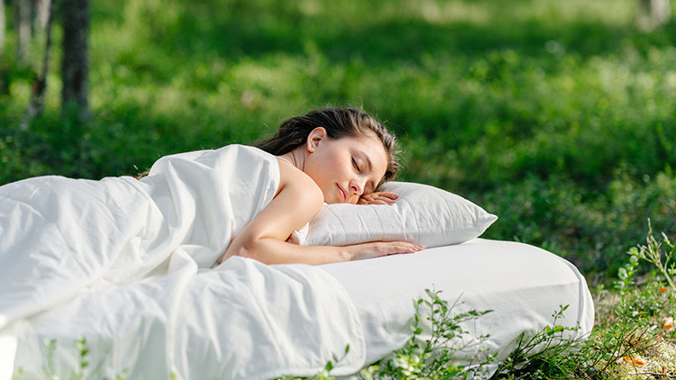 Uyumaya tatile gidiyorlar: Yeni moda giderek yayılıyor