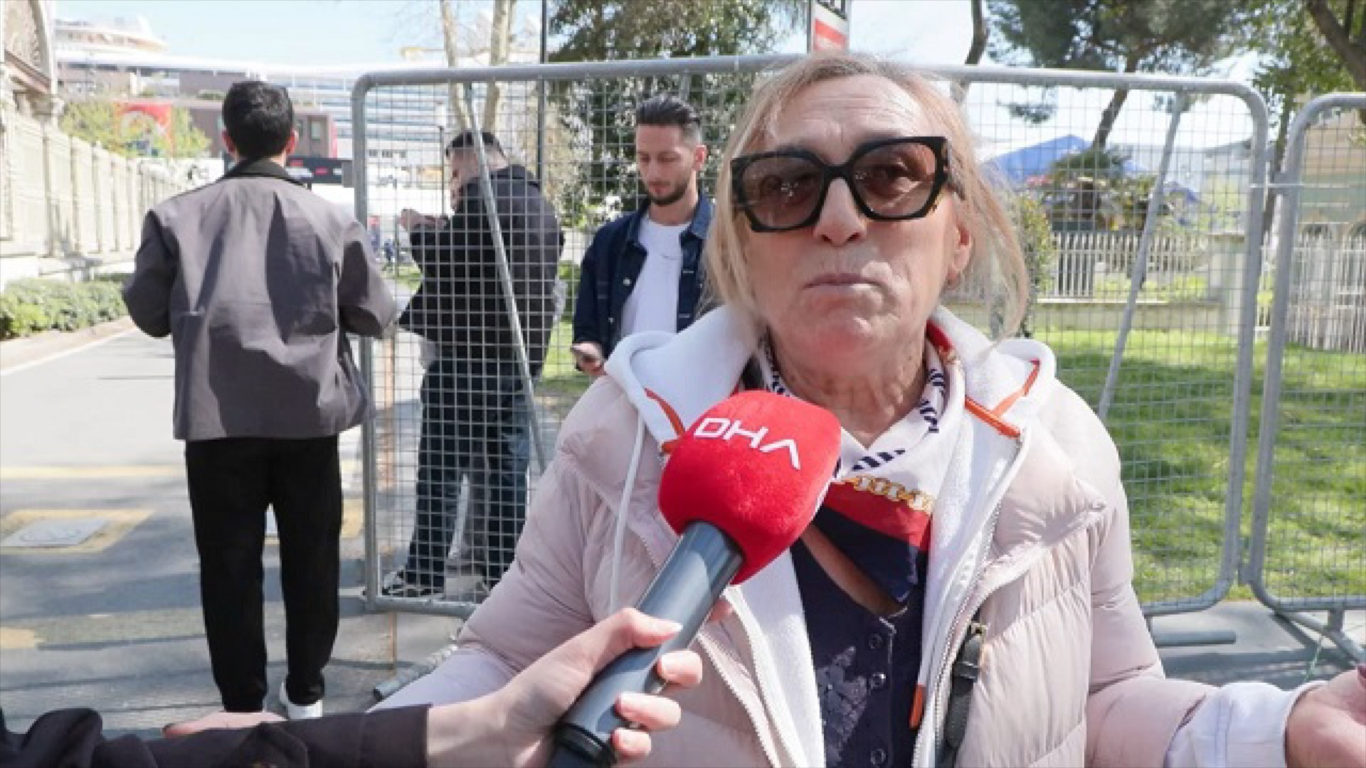 BİR ANDA GEÇTİ, NEYE UĞRADIĞIMI ŞAŞIRDIM