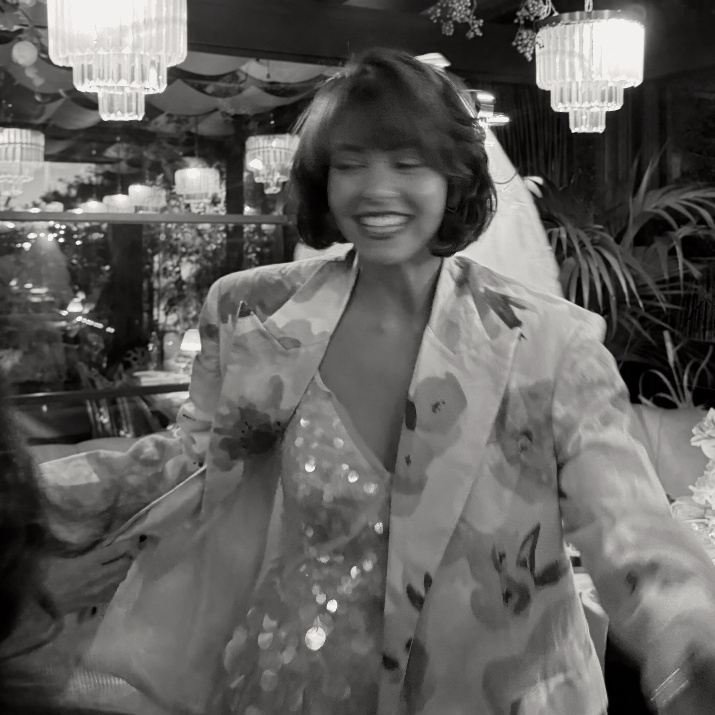 Düğün için geri sayım başladı... Bekarlığa veda etti