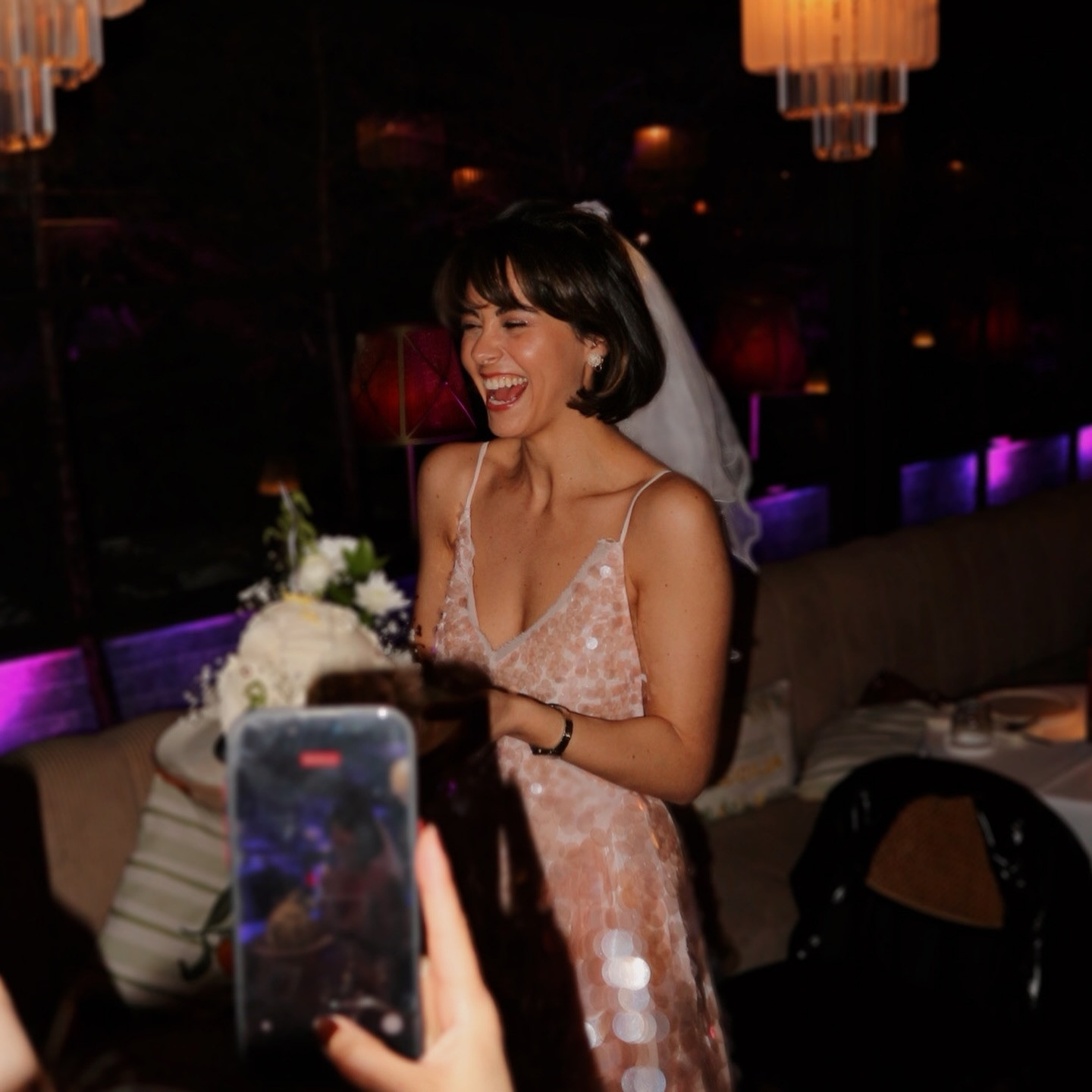 Düğün için geri sayım başladı... Bekarlığa veda etti