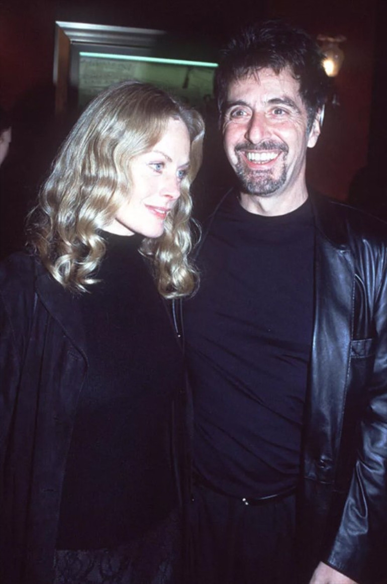 Genç sevgilisinden bir oğlu oldu ama doğum gününü 20 yıl önce ayrıldığı aşkıyla kutladı