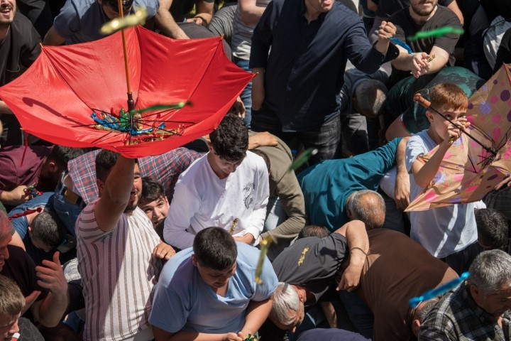 Dünyadaki ender etkinliklerden biri | Binlerce vatandaş toplandı, tam 10 ton dağıtıldı