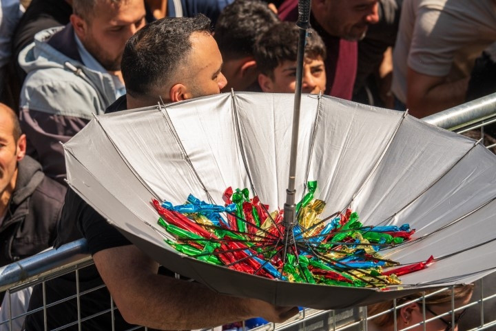 Dünyadaki ender etkinliklerden biri | Binlerce vatandaş toplandı, tam 10 ton dağıtıldı