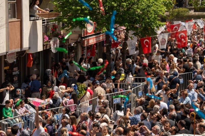 Dünyadaki ender etkinliklerden biri | Binlerce vatandaş toplandı, tam 10 ton dağıtıldı