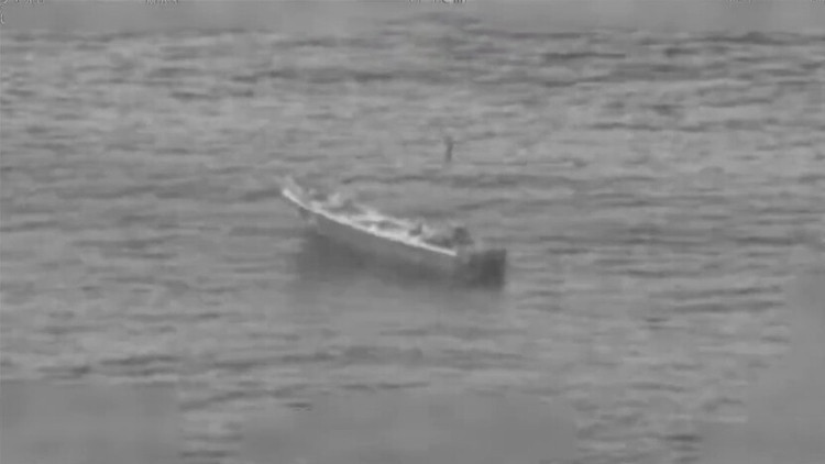 ABD'den Pasifik'te bir tekneye saldırı: 3 kişi hayatını kaybetti