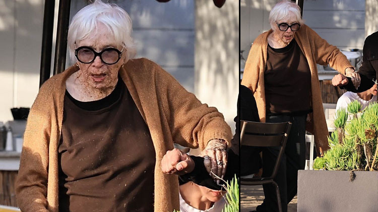 Onu sarıp sarmalayacak bir ailesi kalmadı... Yeni yaşına bile maaşlı elemanıyla girdi... Ünlü oyuncu yalnızlığa mahkum oldu