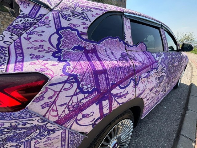  Durup fotoğrafını çekiyorlar