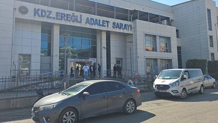 Tutuklandığını öğrenince adliye penceresinden aşağı atladı