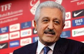 SPOR YÖNETİCİLİĞİ VE TFF BAŞKANLIĞI