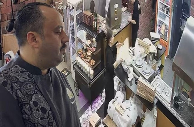 Taciz için 25 farklı restorandan husumetlisi adına sipariş verdi, restoran sahipleri isyan etti