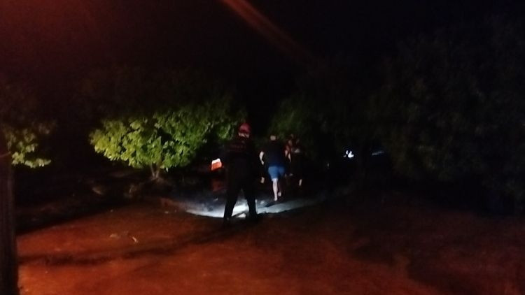 Kozan’da sel faciası… Akıntıya kapılan araçta can pazarı: 2 kişiden biri hayatını kaybetti