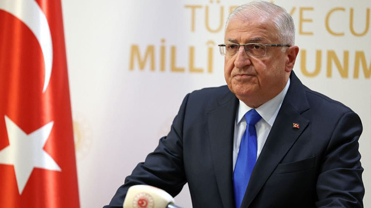 Bakan Güler, Suriye Savunma Bakanı ile telefonda görüştü