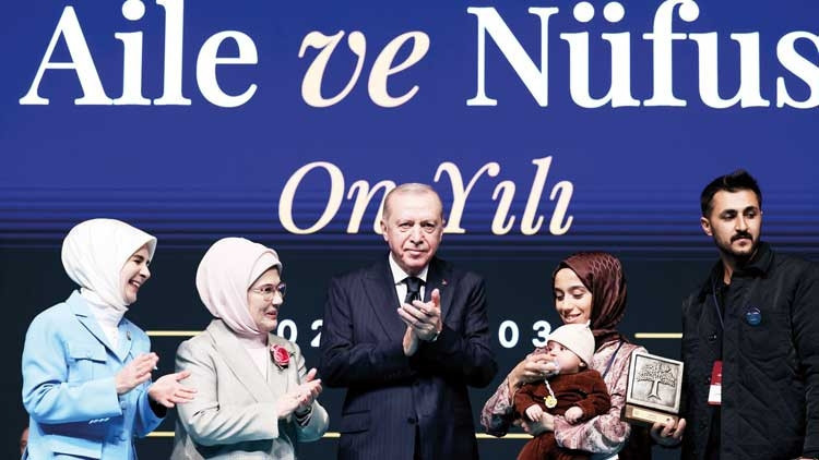 Aile ve Nüfus 10 Yılı Programını tanıtan Erdoğan: ‘En az 3 çocuk’ dedik haklı çıktık