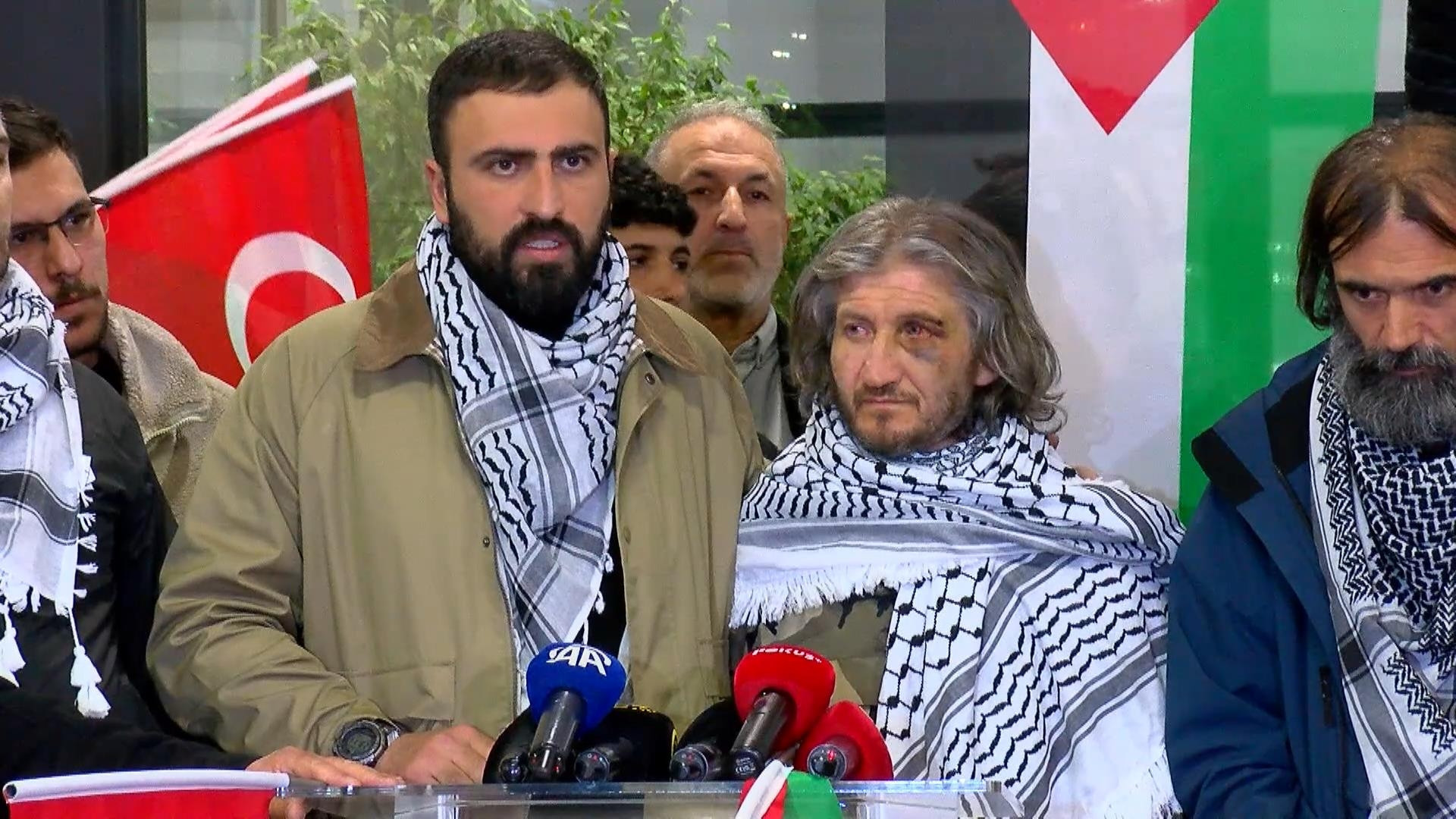 Sumud Filosu'ndaki aktivistlerden Hüseyin Oral, İstanbul'a geldi