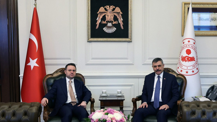 Bakan Gürlek'ten Bakan Çiftçi'ye ziyaret