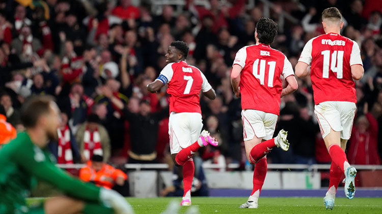 Arsenal, Atletico Madrid'i Eleğe Sέρει Şampiyonlar Ligi'nde Finale Yükseldi