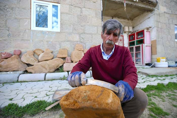 Eşinden 6 ay ayrı kalınca bakın ne yaptı: Doğada buldu karar verdi Bunu yapmak öyle her baba yiğidin harcı değil