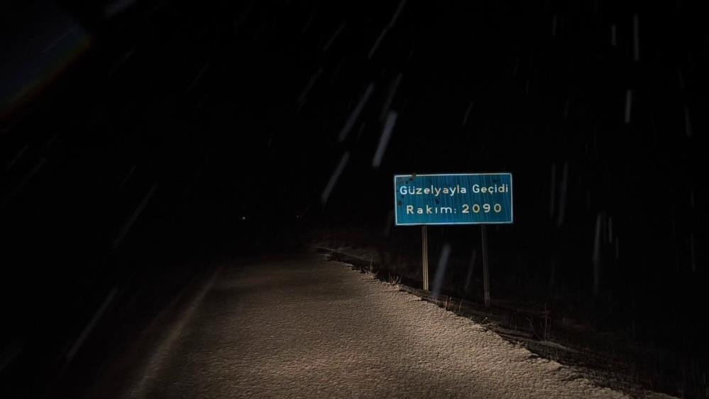 Mayıs ayında kar yağışı devam ediyor: Böyle bir kar görmedik