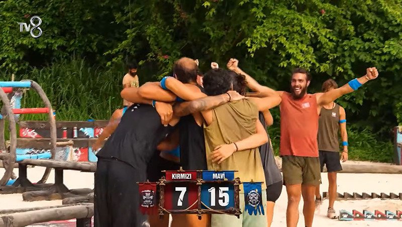 SURVİVOR ÖDÜLÜ KİM KAZANDI (7 Mayıs 2026 Son Bölüm Dün Akşam) | Survivor Türk-Yunan ödül oyununu hangi takım kazandı, ödülü kim aldı Nefes kesen mücadele İşte Türk-Yunan yemekleri ödülünü kazanan takım