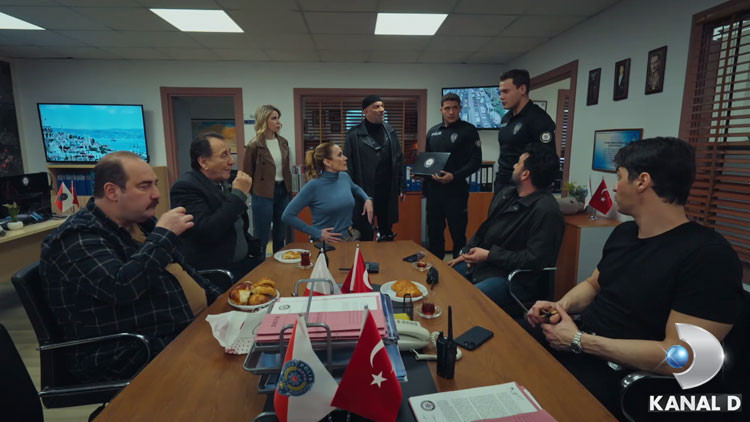 Arka Sokaklar'dan 'lavaş çetesi' göndermesi