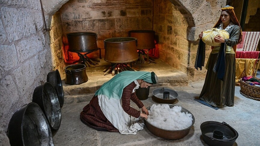 Topkapı Sarayı'nın harem bölümündeki Kadınefendiler ve Cariyeler Taşlığı ziyarete açıldı