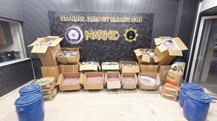 1 milyon hap ele geçirildi… Zehir tacirlerine büyük darbe