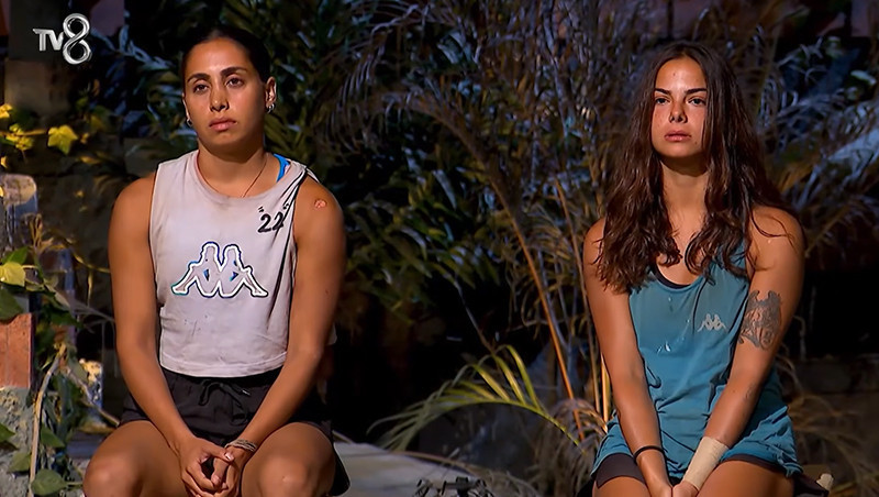 SURVIVORDA KİM ELENDİ, BU HAFTA KİM GİTTİ Dün akşam (10 Mayıs) Survivor ödül oyununu ve düelloyu kim kazandı, Seda mı Beyza mı elendi İşte Survivora veda eden isim...