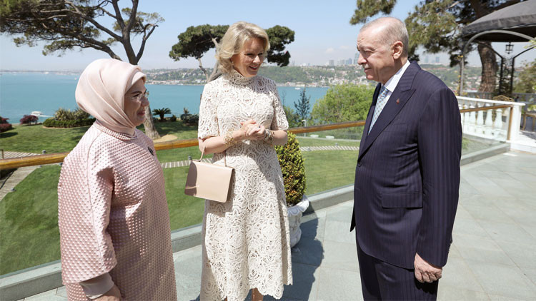 Erdoğan’dan Kraliçe’ye AB mesajı