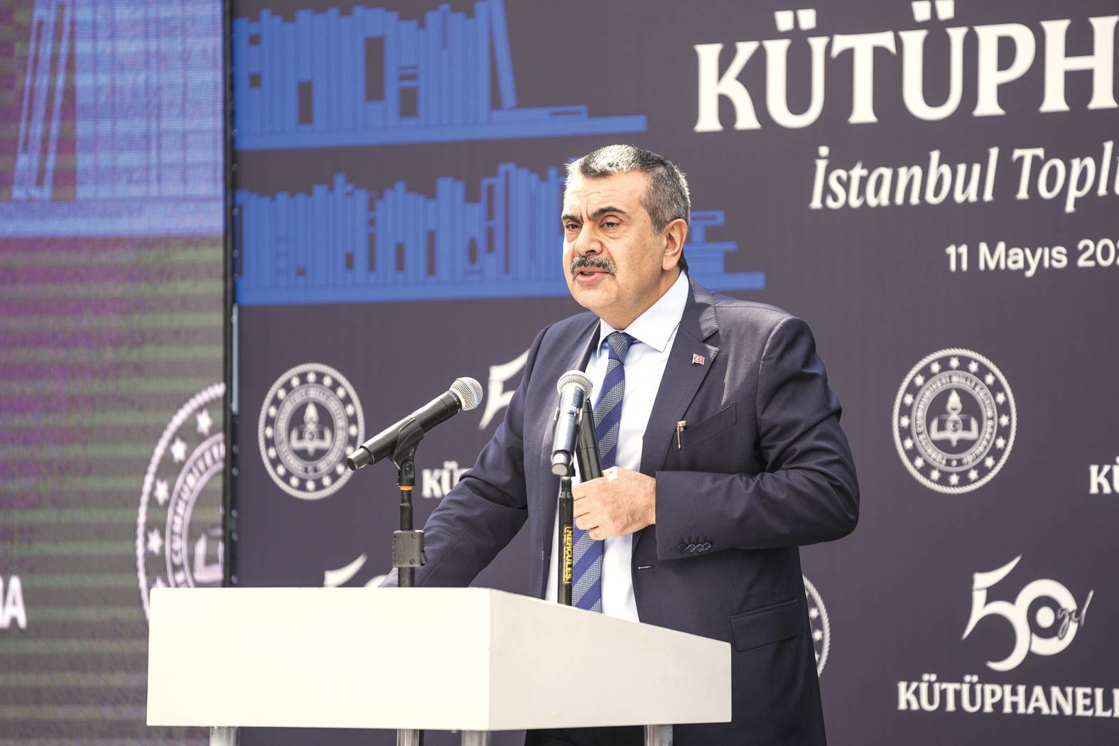 İstanbul’a 15 kütüphane 7 milyon kitap
