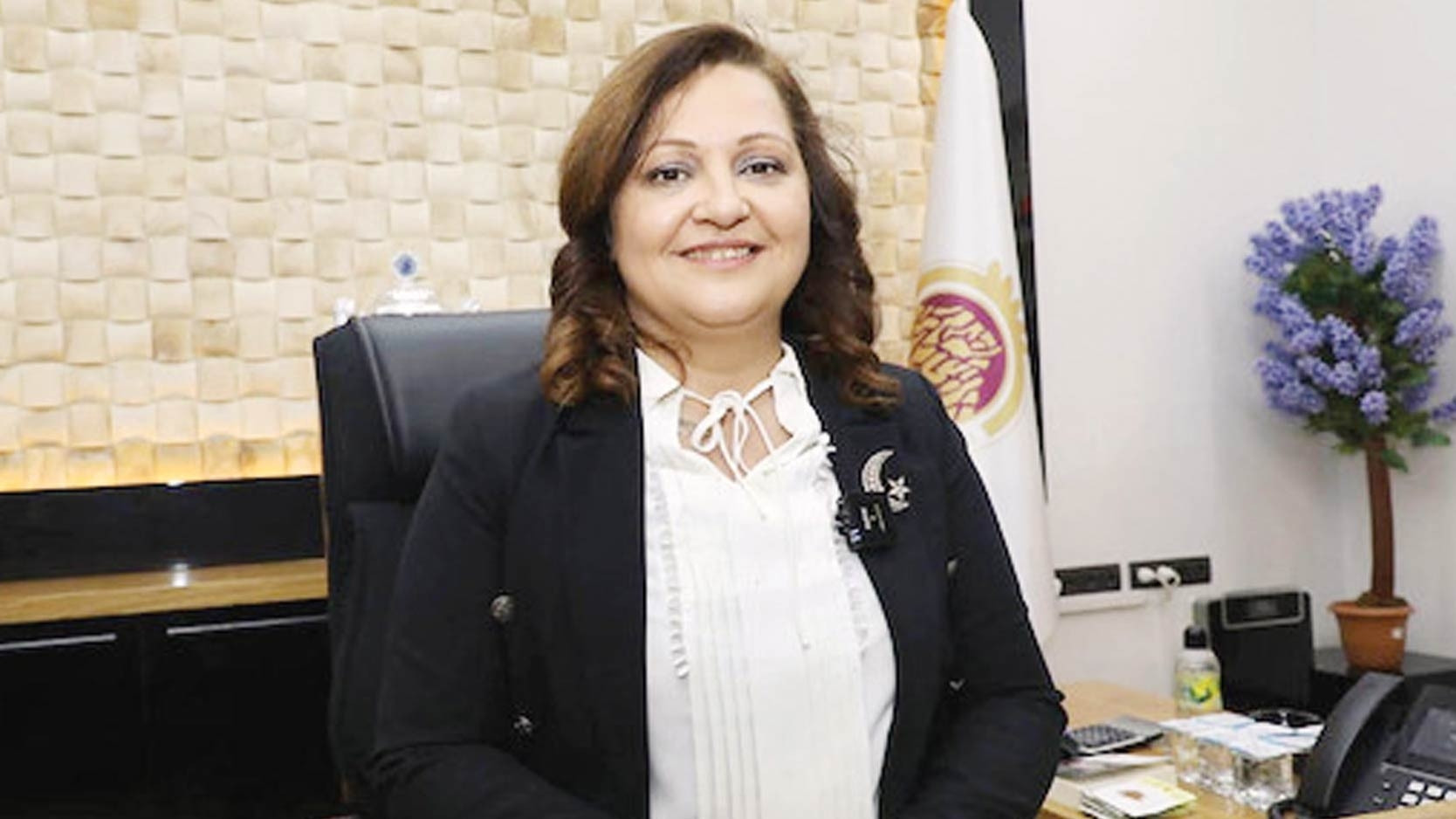 Bir ihraç bir istifa