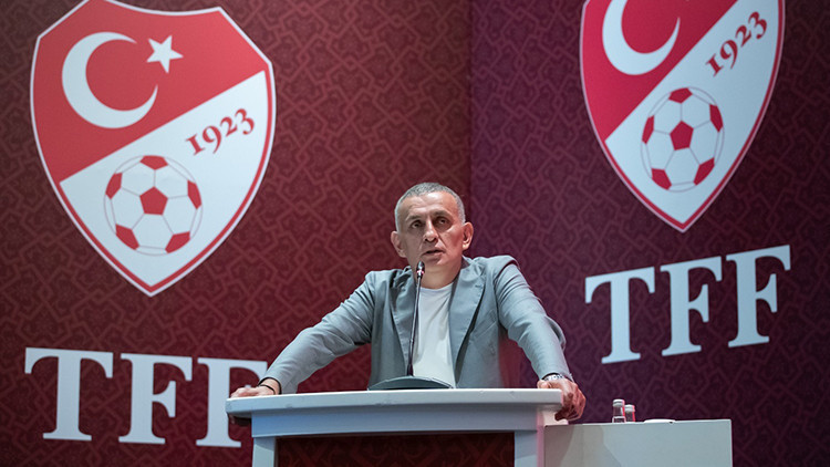 Hacıosmanoğlu'ndan hakem eleştirilerine yanıt: 'Avrupa'nın en az hata yapan hakemleri bizde!'