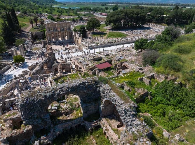  Hiç görülmemiş bir güzergah ortaya çıkıyor Burada canlı değil, cansız varlıklarla uğraşıyoruz