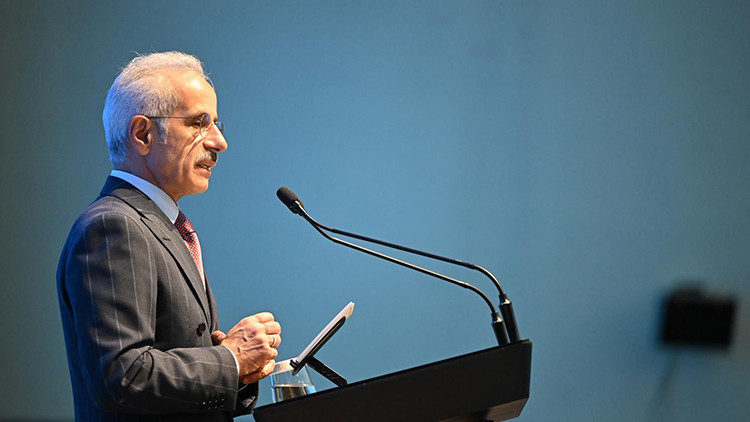 Bakan Uraloğlu: TÜRKSAT 7A için ihtiyaç analizleri ve fizibilite süreçlerini tamamladık