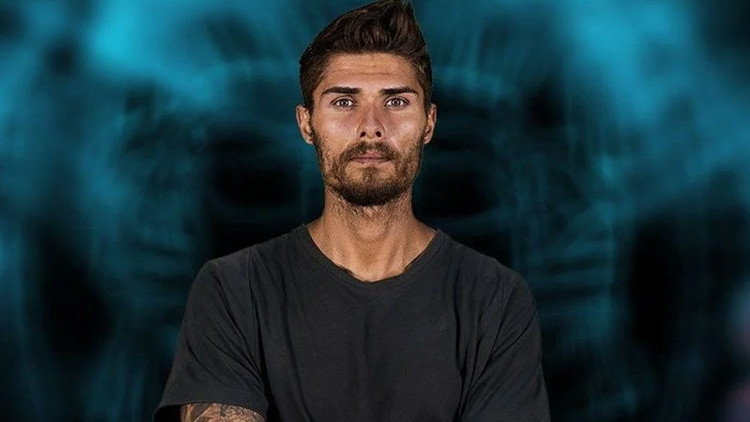 SURVİVOR BARIŞ KİMDİR