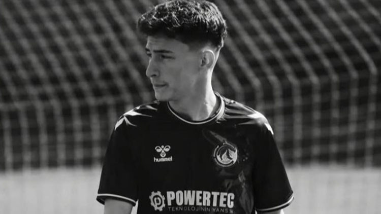 Keçiörengücü'nün genç futbolcusu Abdullah, kazada hayatını kaybetti
