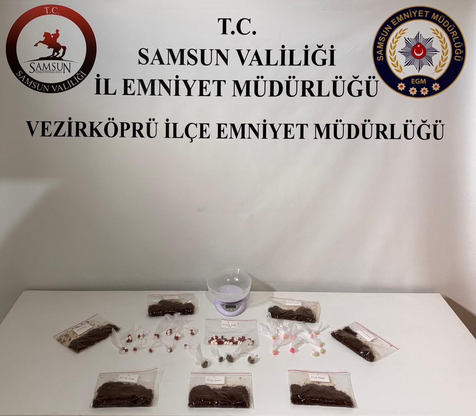 Samsun Haberleri - Vezirköprü'de uyuşturucu operasyonunda bir zanlı yakalandı - Yerel Haberler