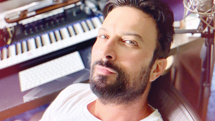 Tarkan son noktayı koydu: Yeni marşa gerek yok