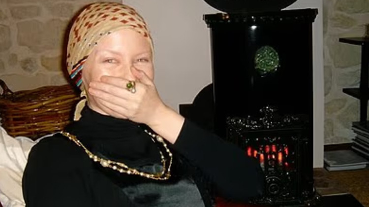 Genç yaşta servet, şöhret ne varsa edindi... Ama en büyük hayaline hiç ulaşamadı: "Anne olmak için kanser tedavisini bile erteledim'