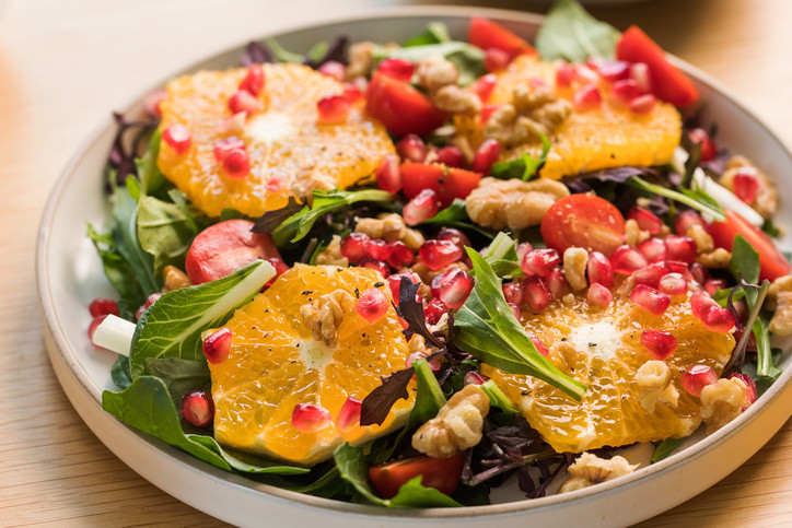 Sadece salata yeterli bir öğün değildir