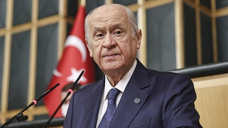 Devlet Bahçeli, Ziraat Türkiye Kupası şampiyonu Trabzonspor'u tebrik etti