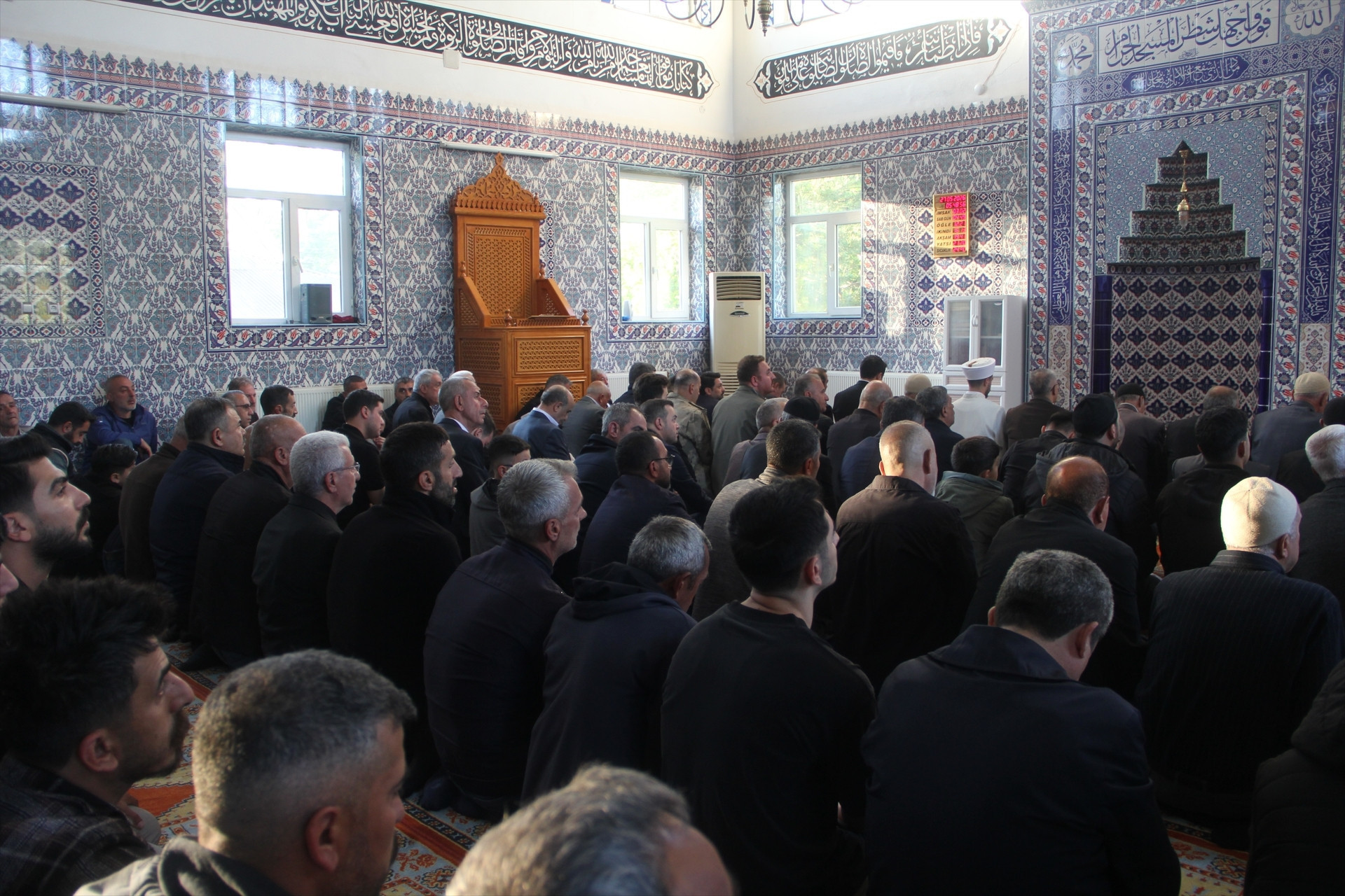 500 yıllık ‘divan’ geleneğini bu bayramda da yaşattılar Dedelerimizden bize miras kalan çok kıymetli bir gelenek