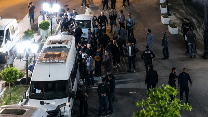 Kına gecesinde gelin ve damat tarafı arasında kavga: 8 yaralı